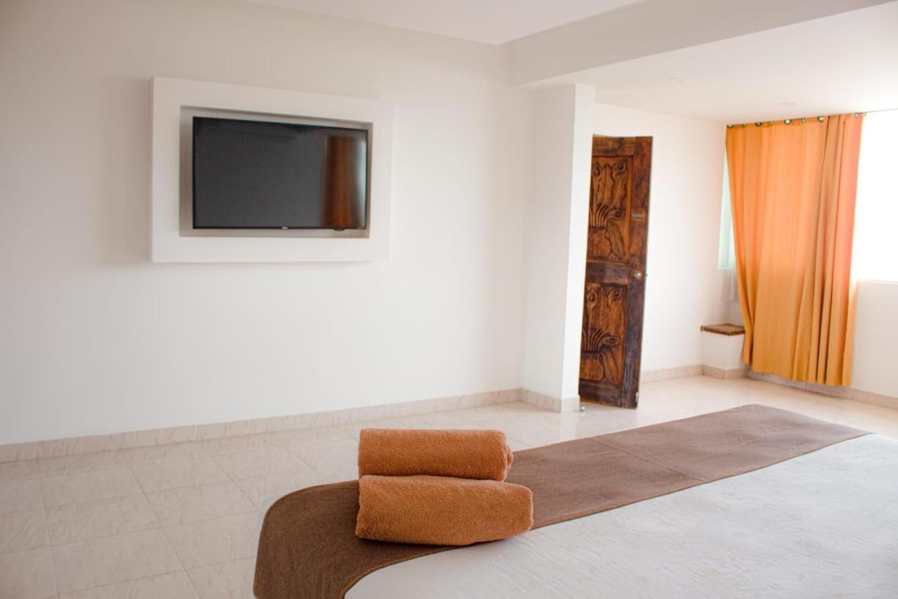 Hoteles Gran Horizonte テケスキテンゴ エクステリア 写真