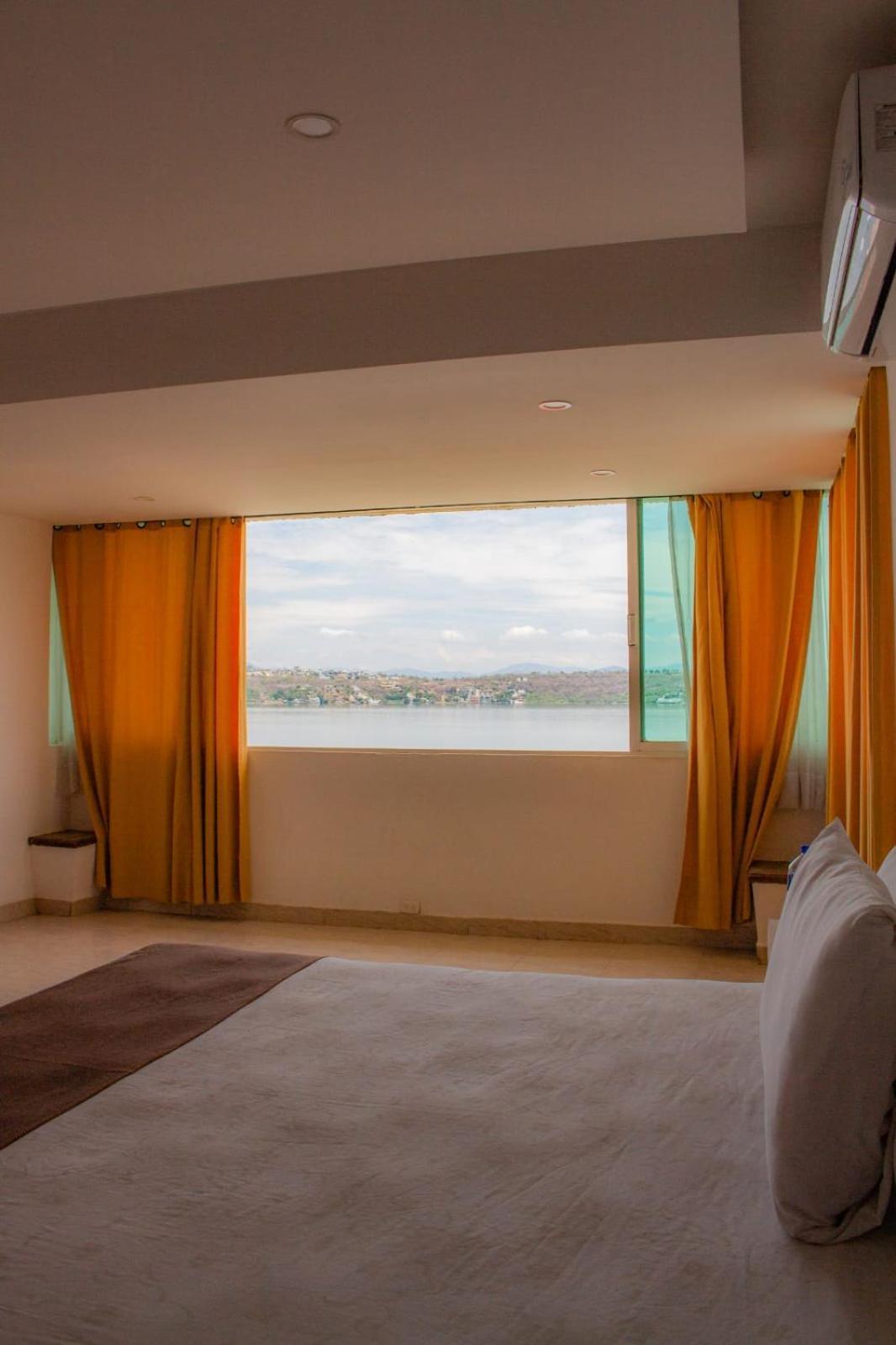 Hoteles Gran Horizonte テケスキテンゴ エクステリア 写真